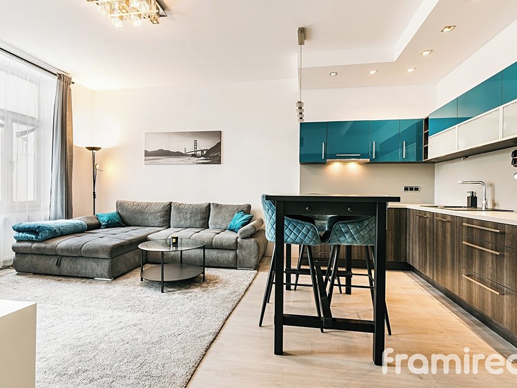 Pronájem bytu 2+kk 56 m² - foto 1
