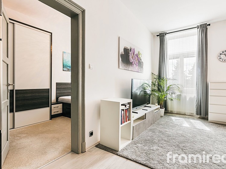 Pronájem bytu 2+kk 56 m² - foto 6