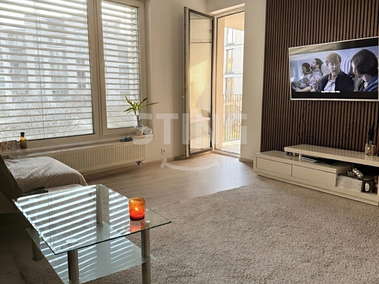 Pronájem bytu 2+kk 72 m² - foto 5