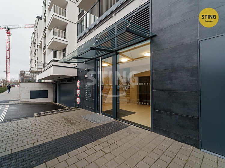 Pronájem bytu 2+kk 72 m² - foto 2