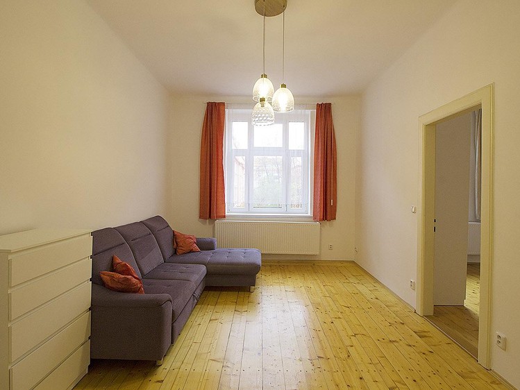 Pronájem bytu 2+1 64 m² - foto 5