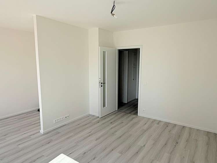 Prodej bytu 1+kk 35 m² (Jednopodlažní) - foto 3