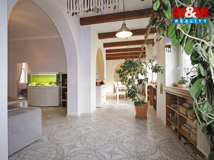 Prodej bytu atypické 147 m² - foto 2