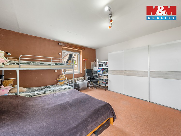 Prodej rodinného domu 80 m², pozemek 1 205 m² - foto 6