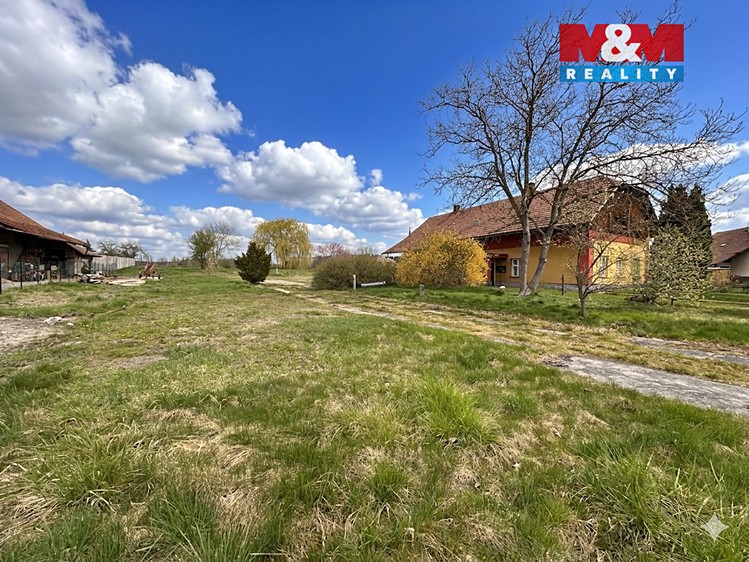 Prodej stavebního pozemku 3 184 m² - foto 4
