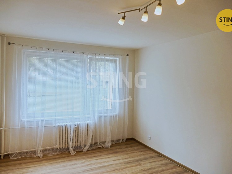 Pronájem bytu 1+1 38 m² - foto 5