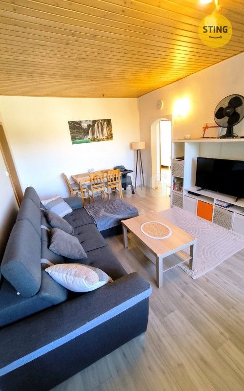 Pronájem bytu 3+1 72 m² - foto 3