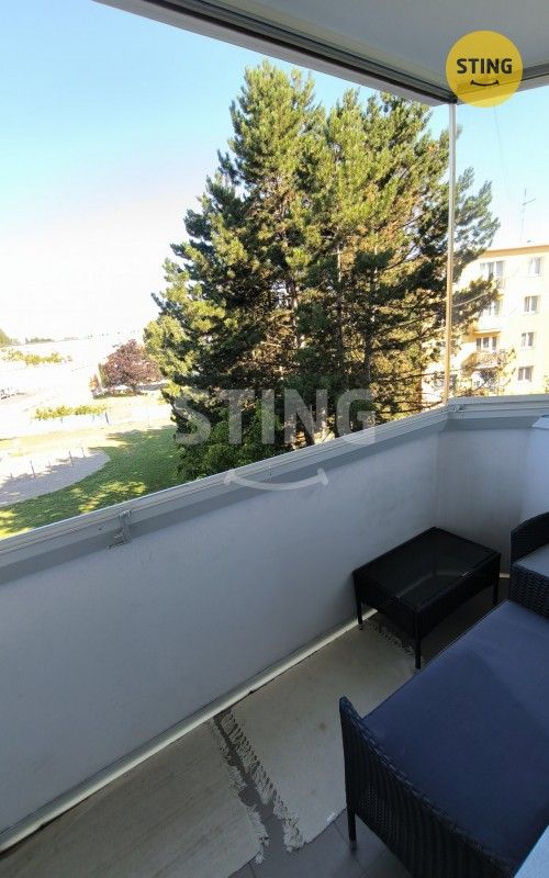 Pronájem bytu 3+1 72 m² - foto 11