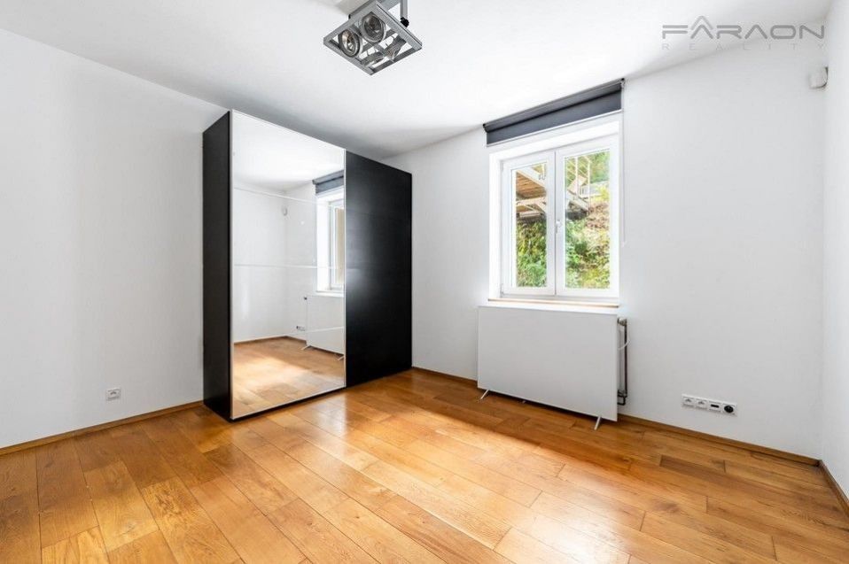 Pronájem bytu 2+kk 92 m² - foto 8