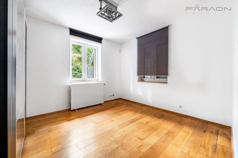 Pronájem bytu 2+kk 92 m² - foto 9
