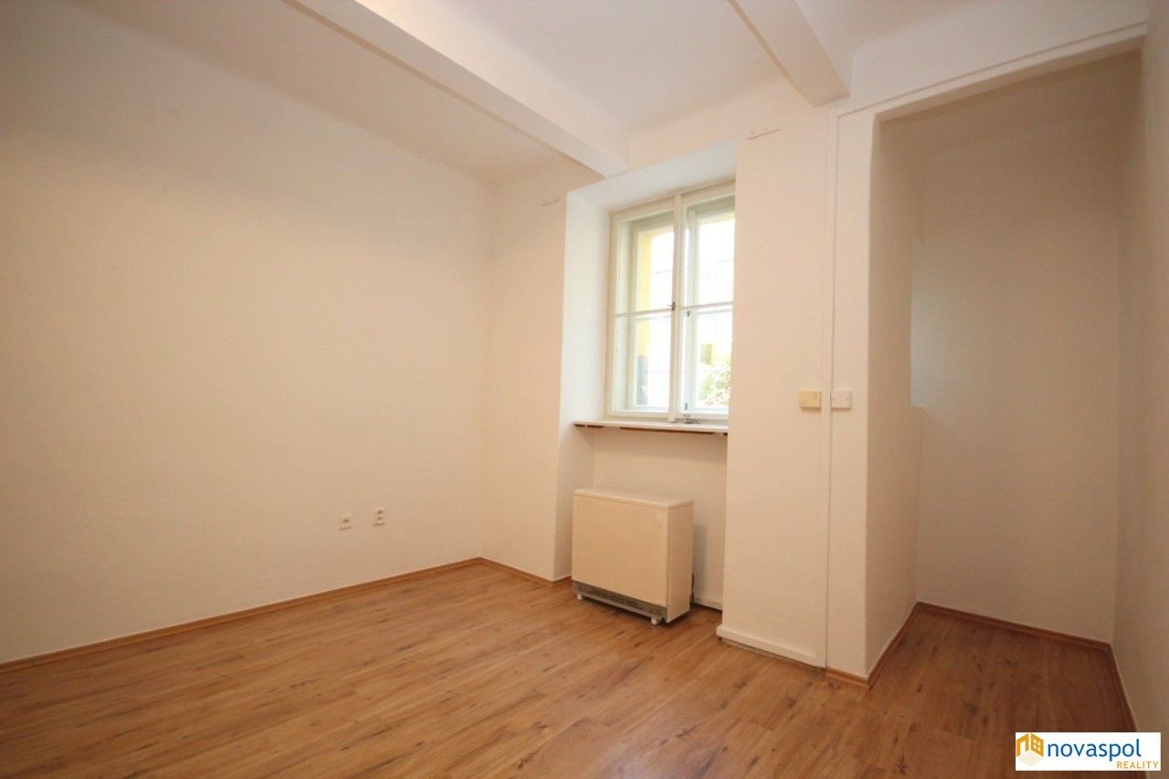 Pronájem bytu 2+1 47 m² - foto 5