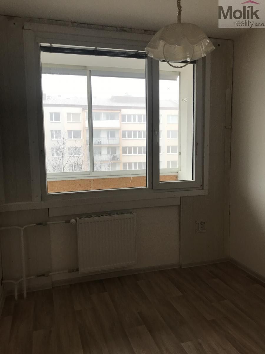 Pronájem bytu 3+1 55 m² - foto 2