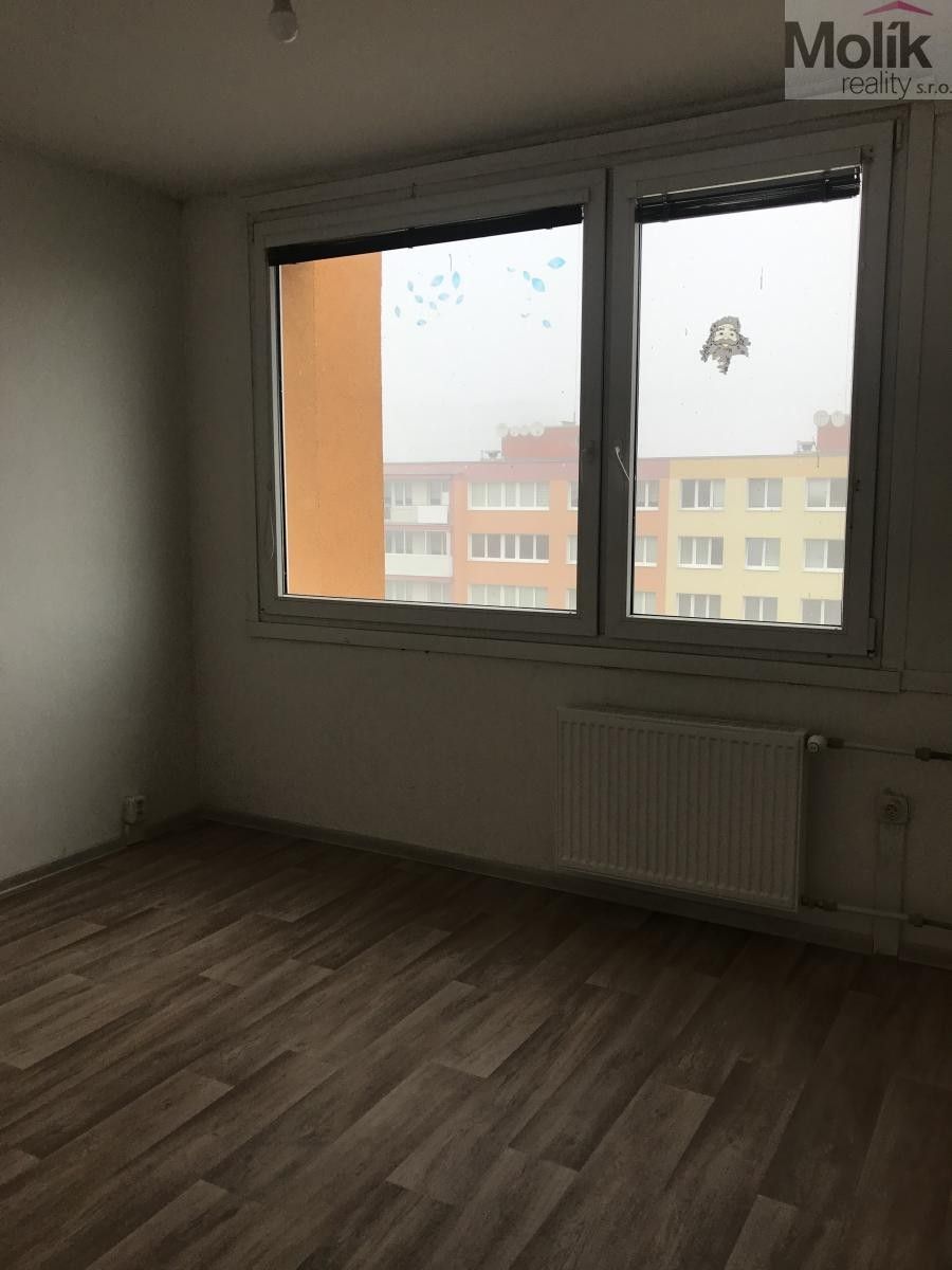 Pronájem bytu 3+1 55 m² - foto 4