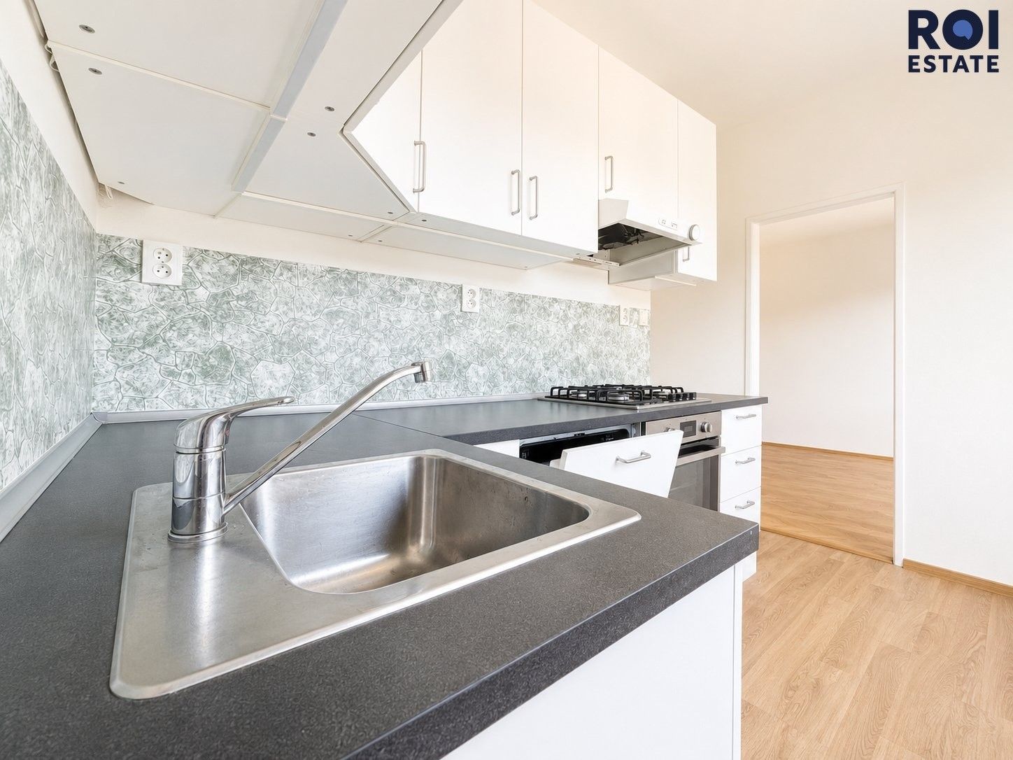 Pronájem bytu 2+1 80 m² - foto 5