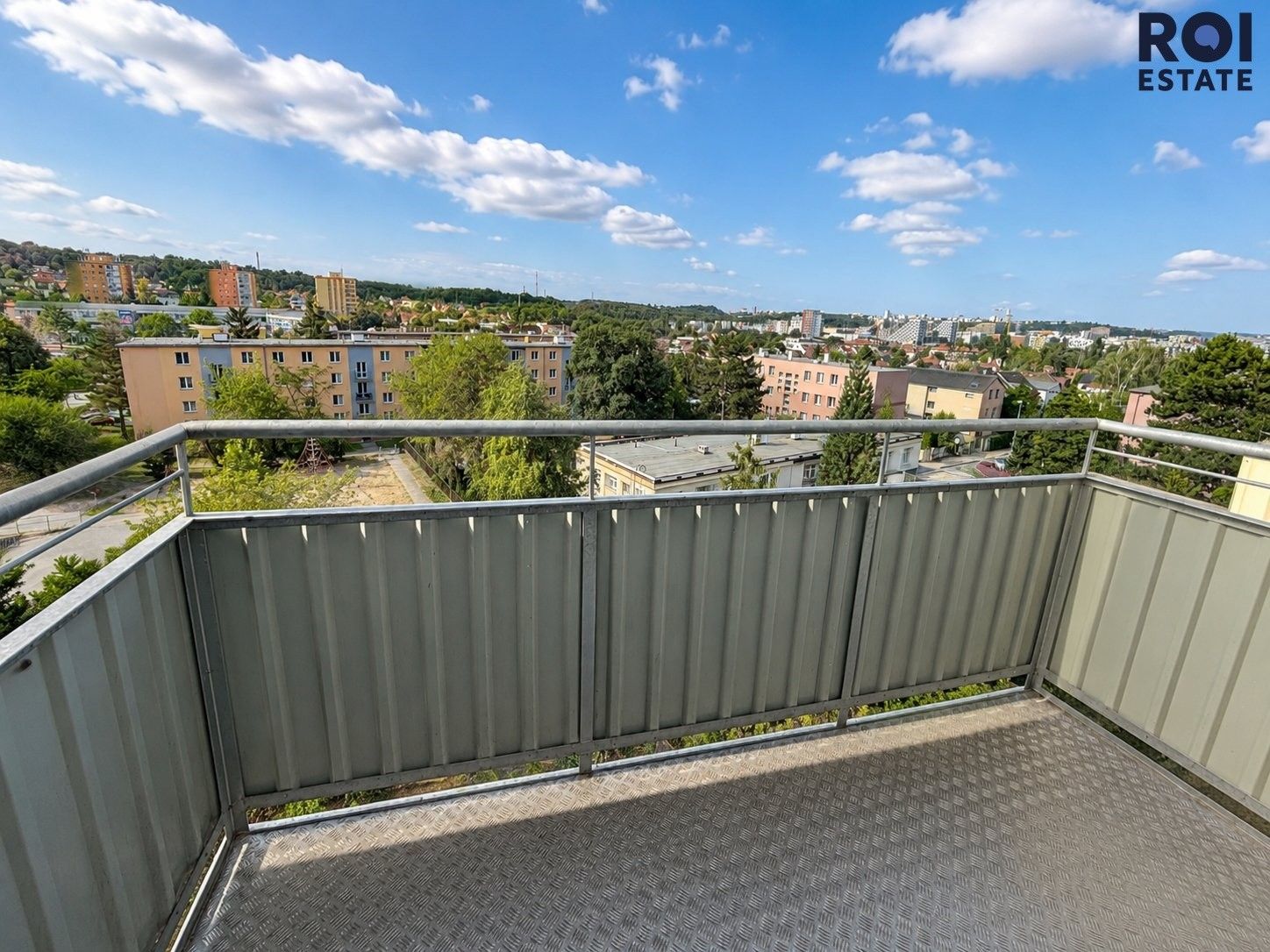 Pronájem bytu 2+1 80 m² - foto 2