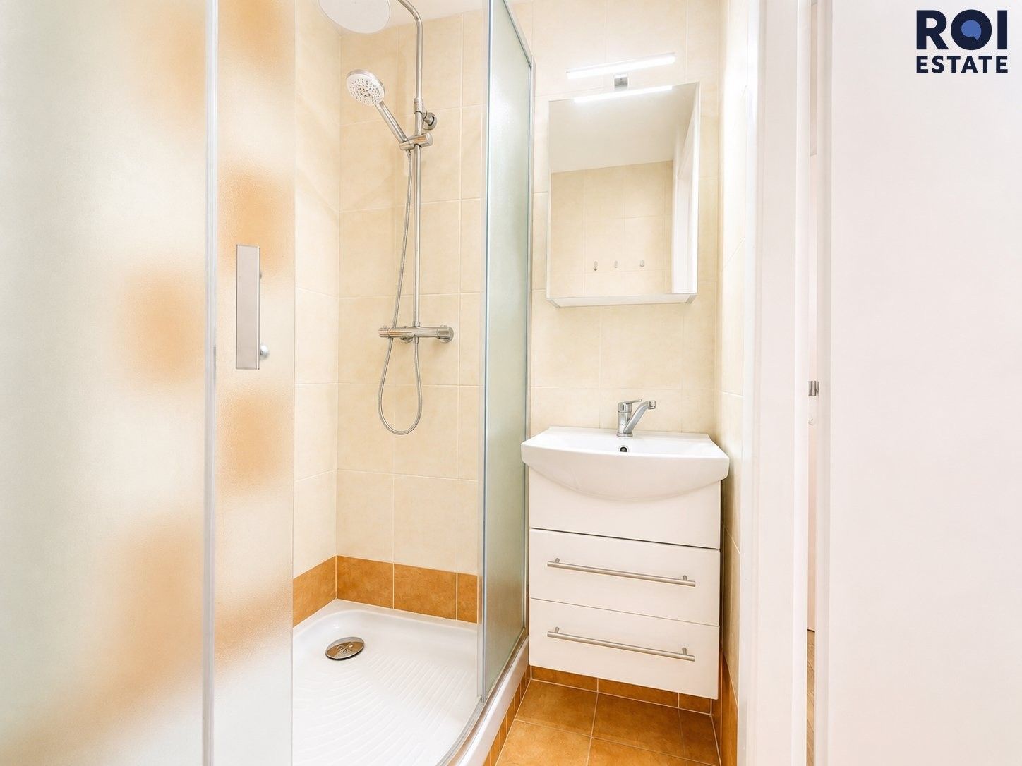 Pronájem bytu 2+1 80 m² - foto 11