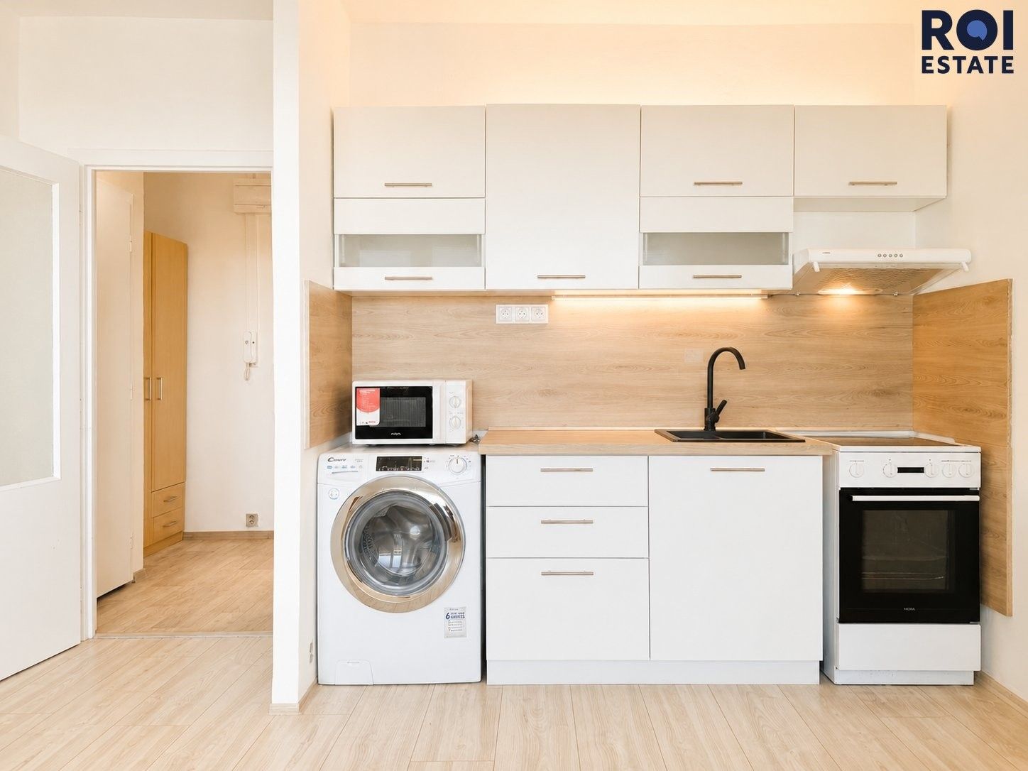 Pronájem bytu 1+kk 30 m² - foto 8