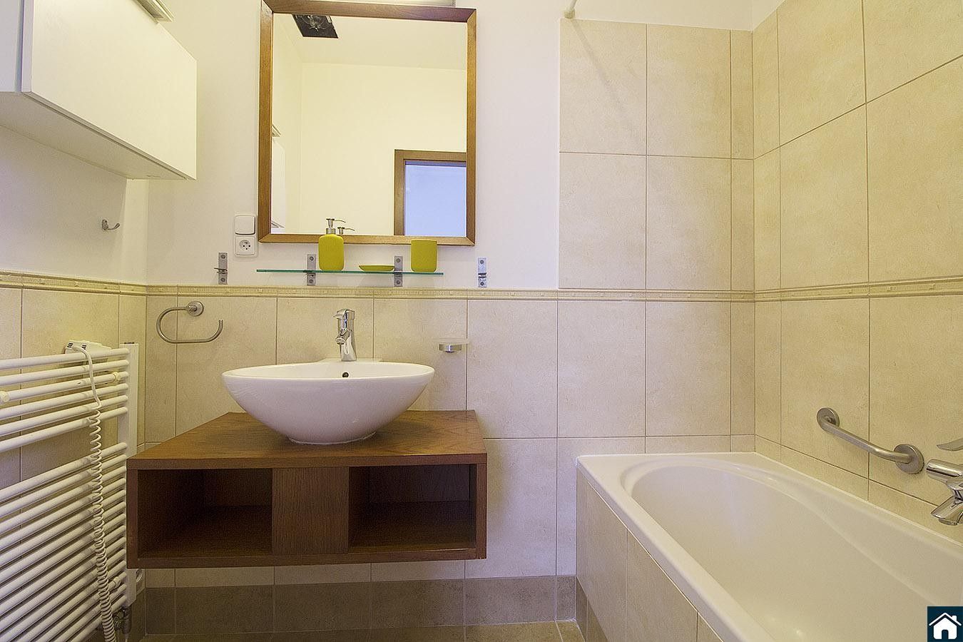 Pronájem bytu 2+kk 40 m² - foto 3