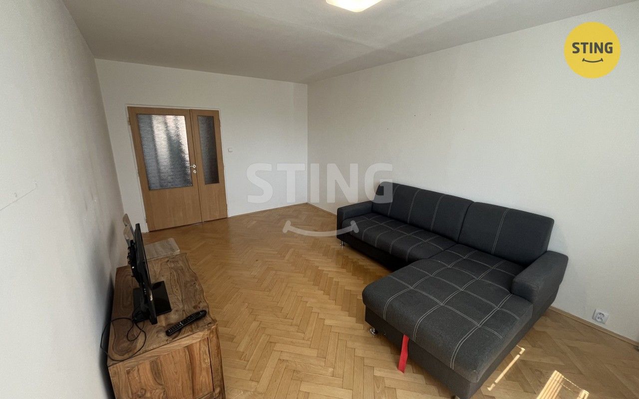 Pronájem bytu 2+1 59 m² - foto 4