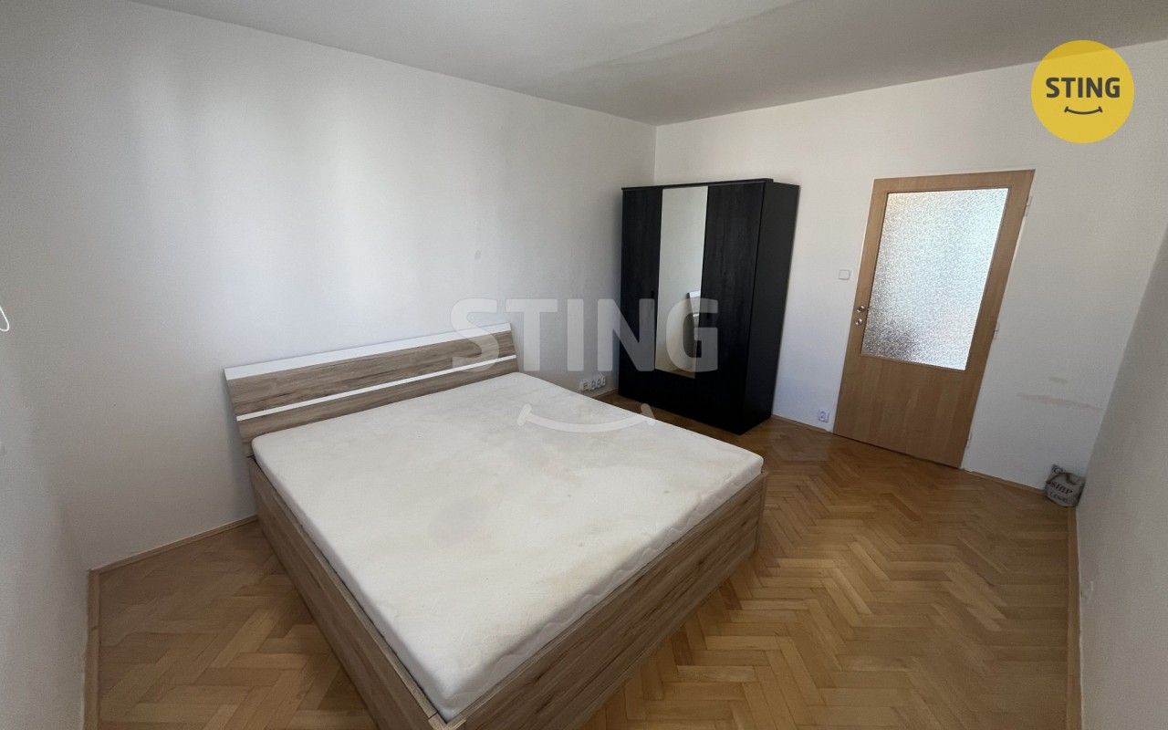 Pronájem bytu 2+1 59 m² - foto 6