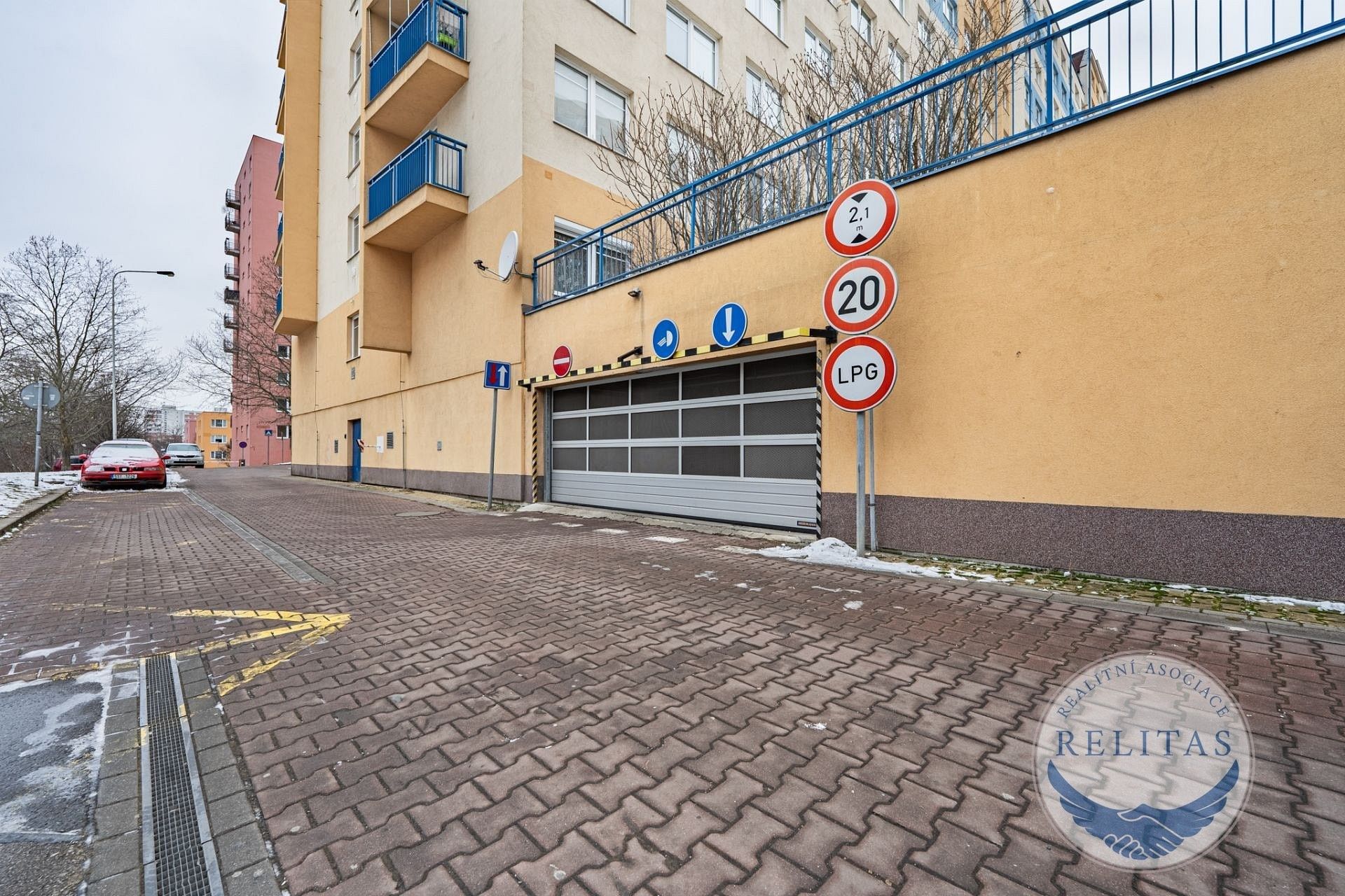 Pronájem nemovitosti 13 m² - foto 1