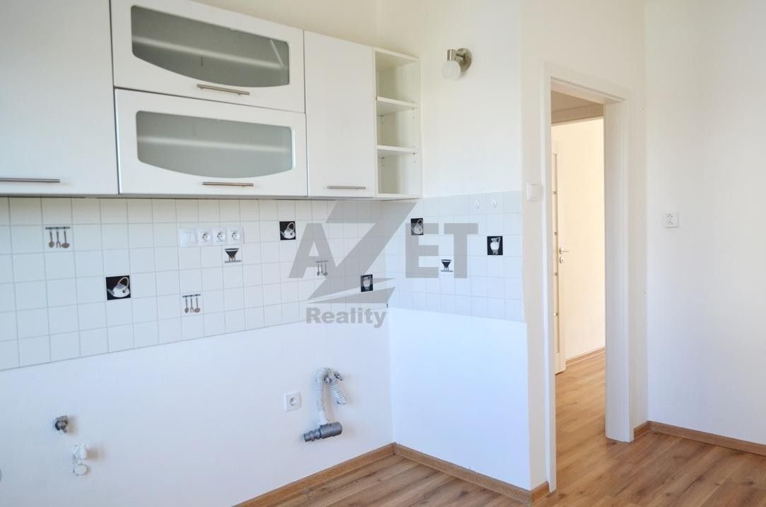 Prodej bytu 2+1 52 m² - foto 3