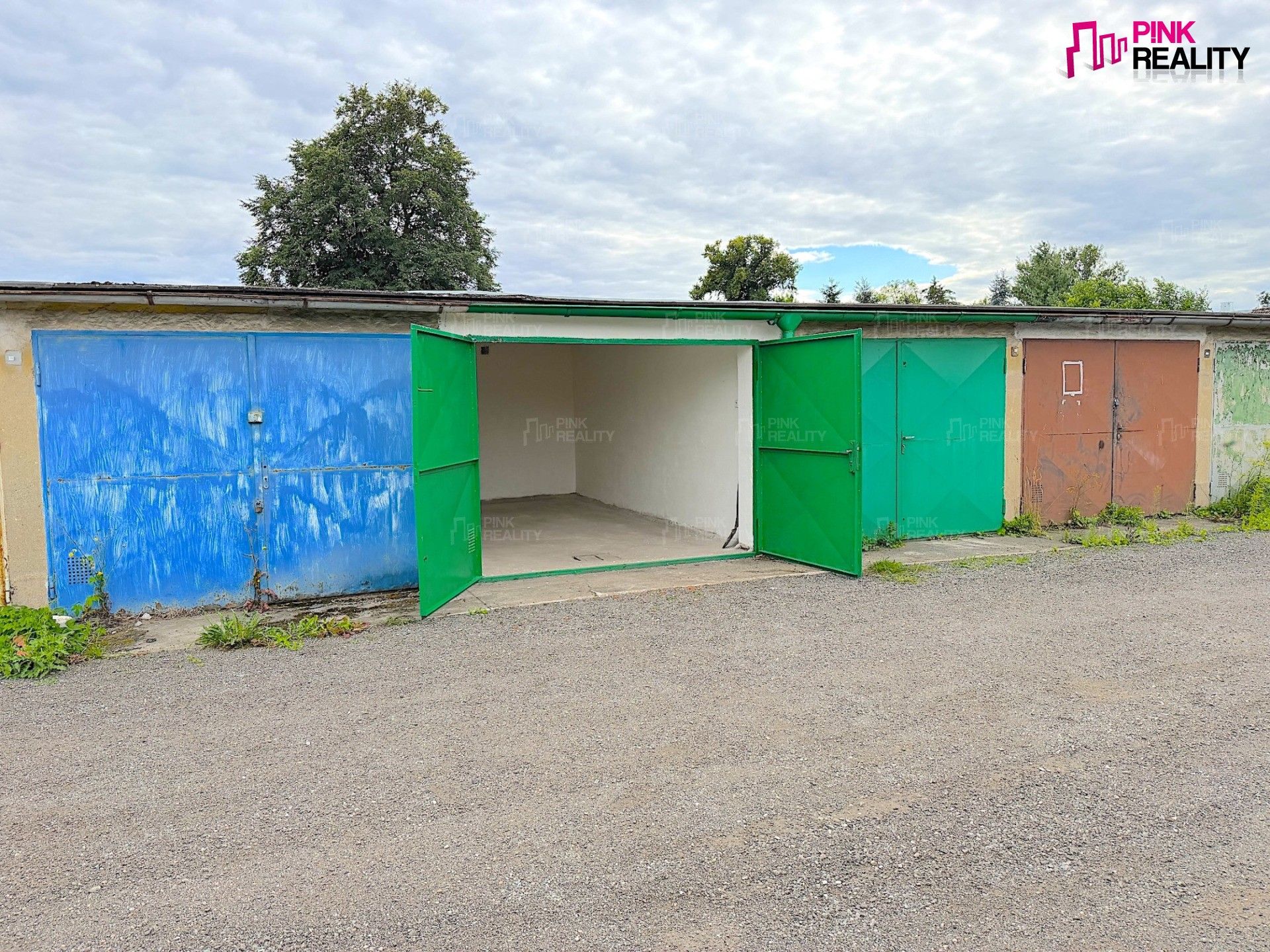Prodej nemovitosti 16 m² - foto 3