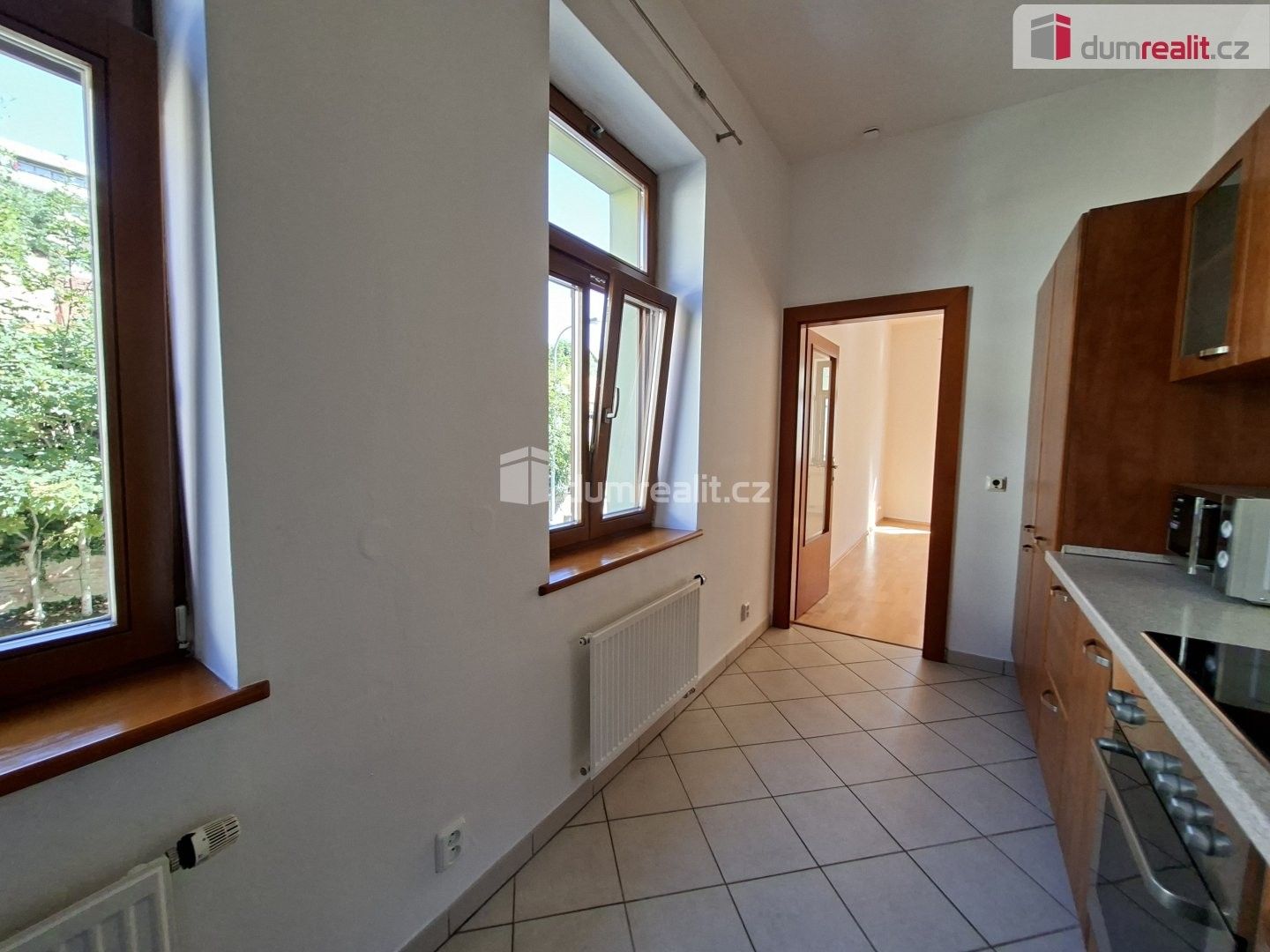 Pronájem bytu 1+kk 40 m² - foto 4