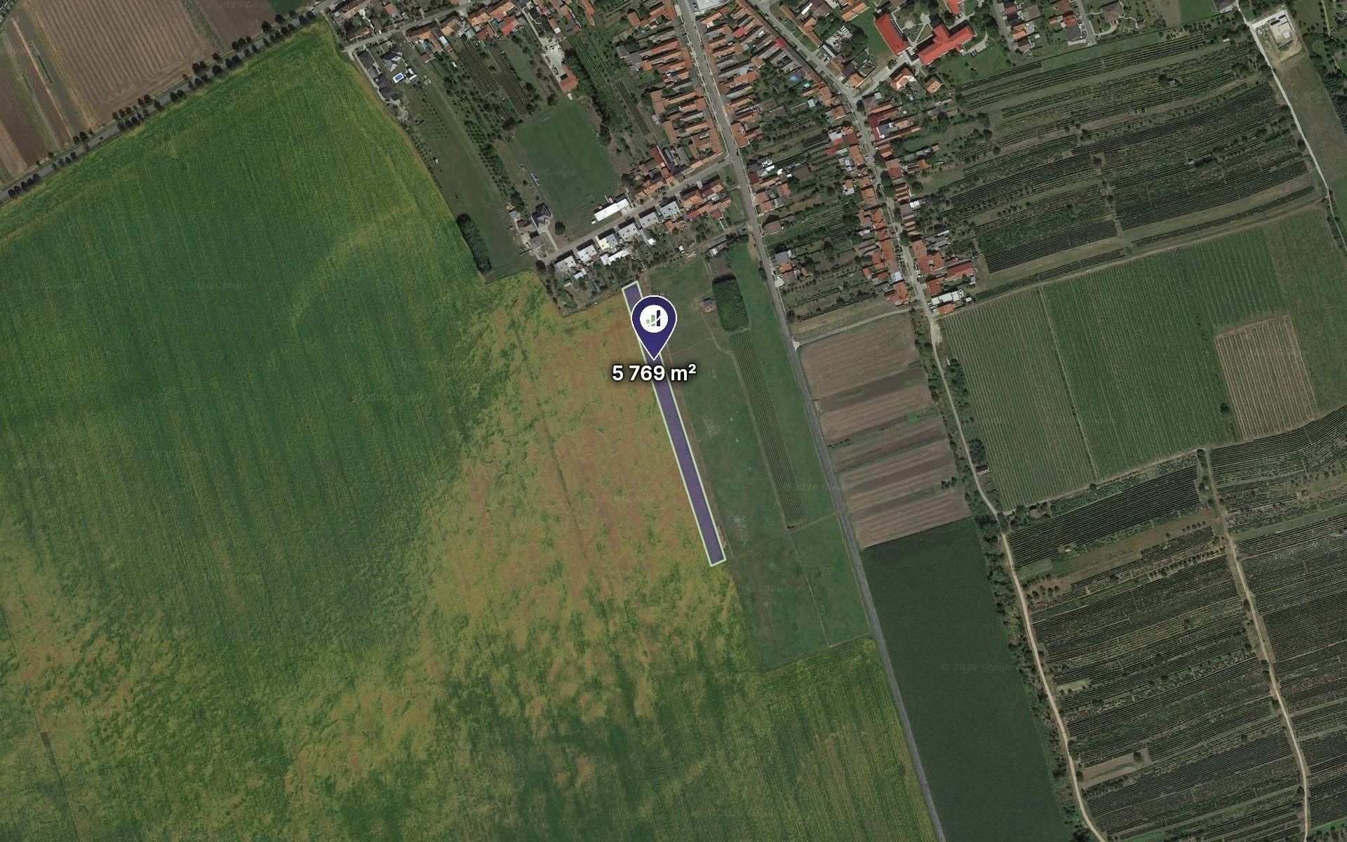 Prodej pozemku 5769 m² - foto 1
