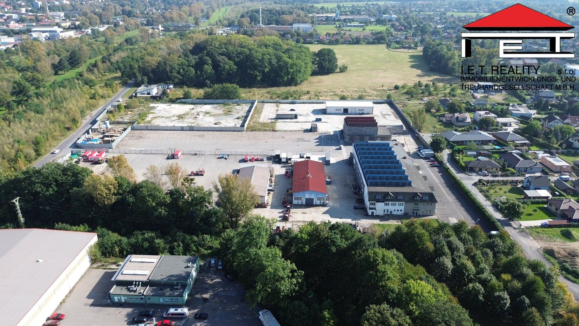 Pronájem komerčního prostoru 576 m² - foto 12