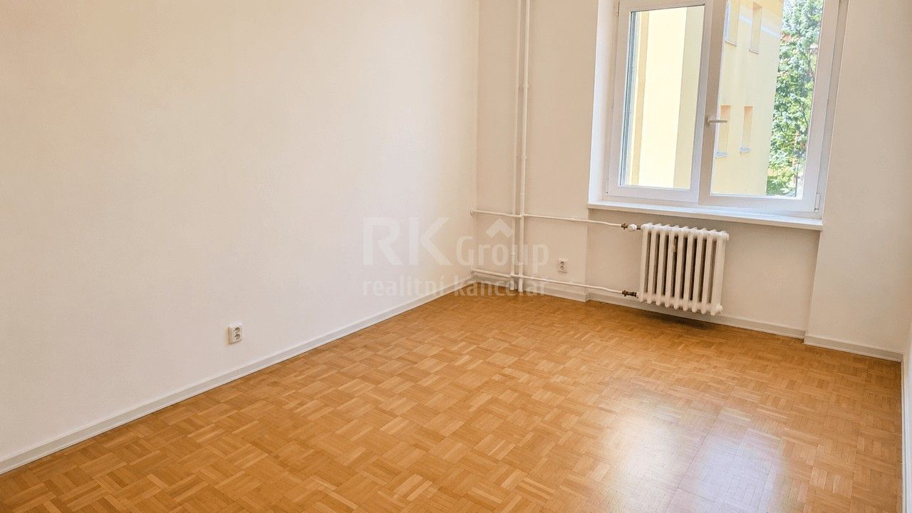 Pronájem bytu 2+1 50 m² - foto 8