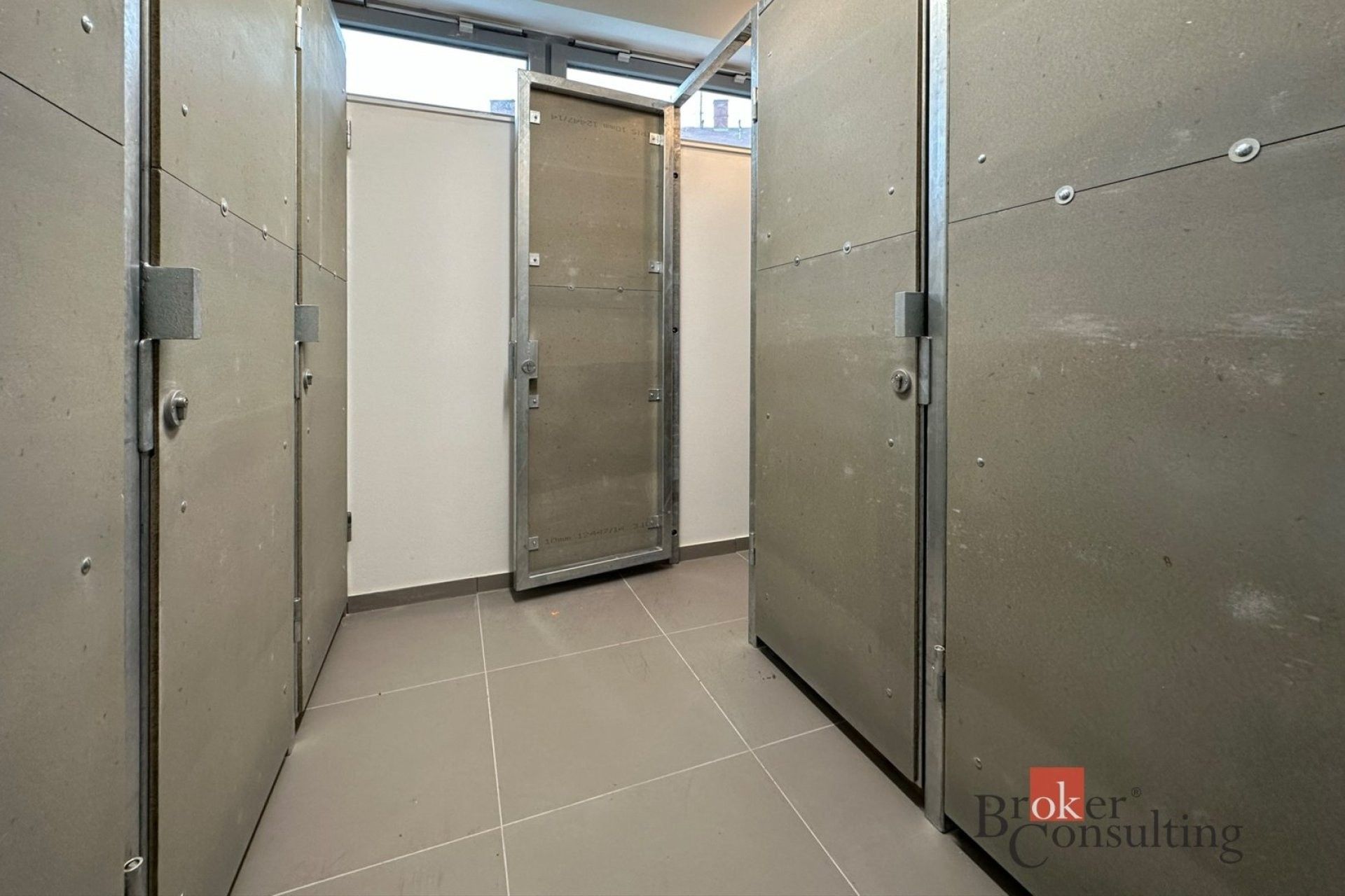 Pronájem bytu 1+kk 37 m² - foto 12