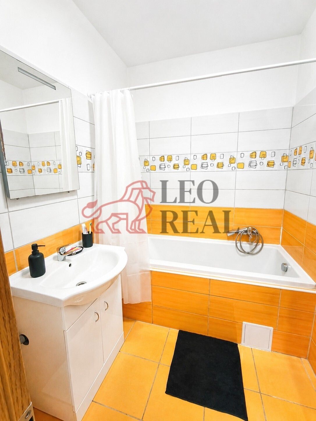 Prodej bytu 2+kk 63 m² - foto 6