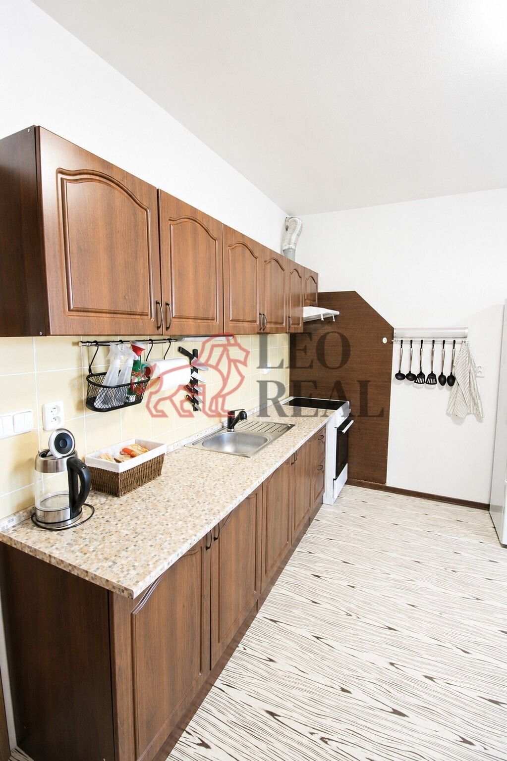Prodej bytu 2+kk 63 m² - foto 3