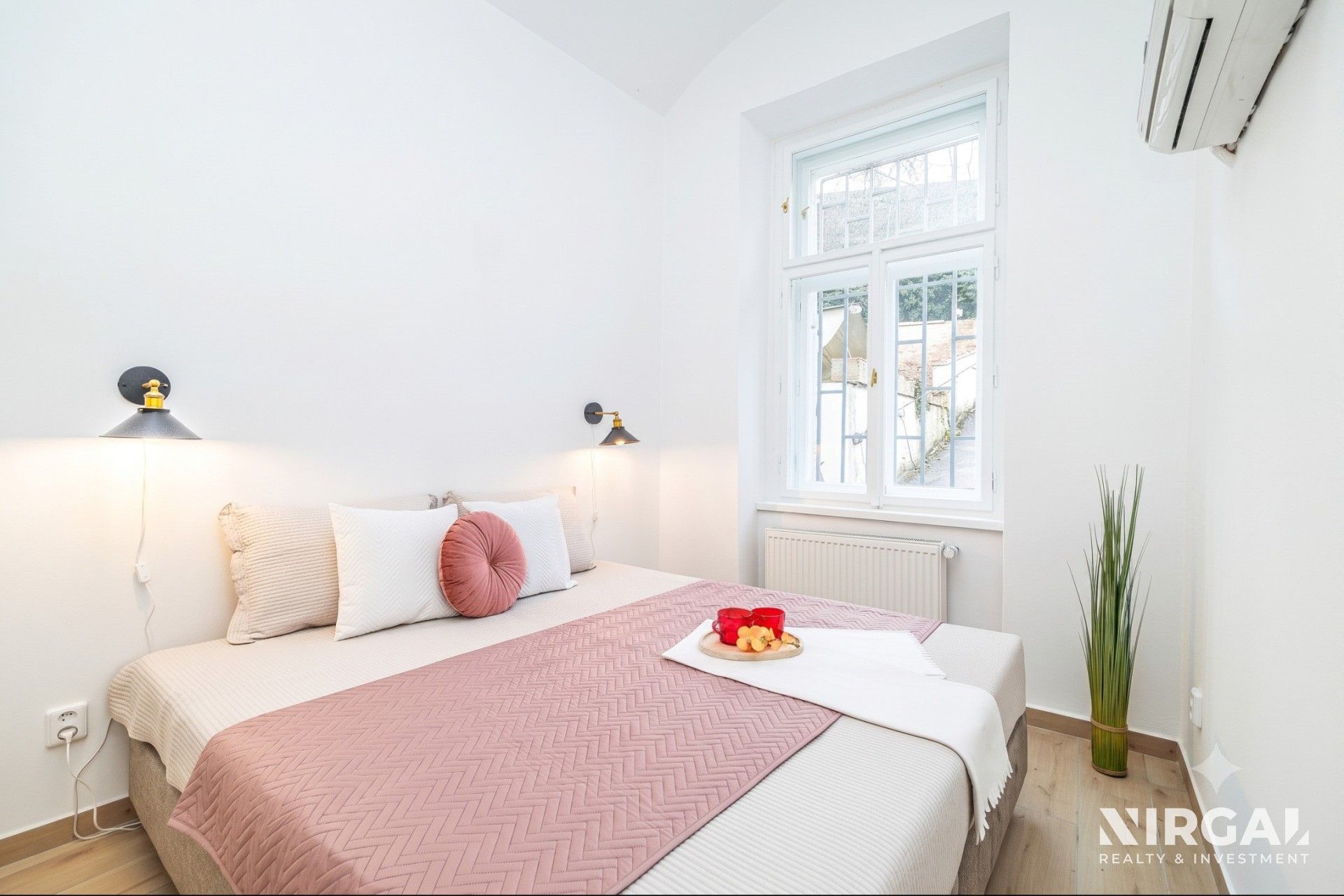 Pronájem bytu 2+kk 33 m² - foto 3