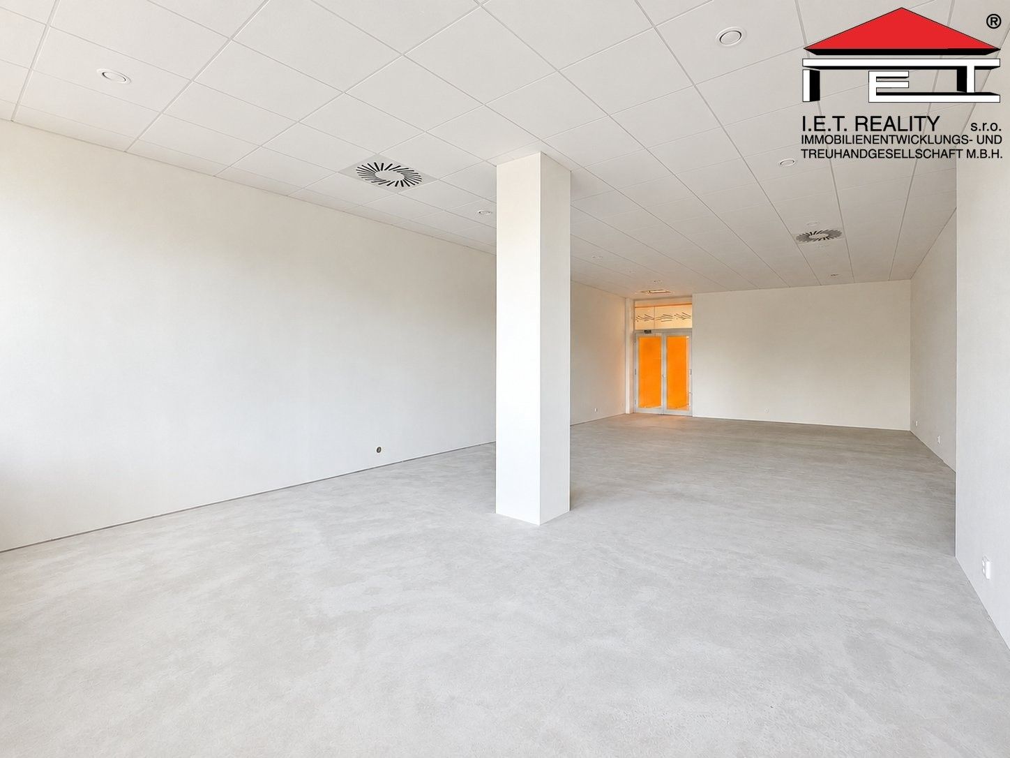 Pronájem komerčního prostoru 65 m² - foto 4