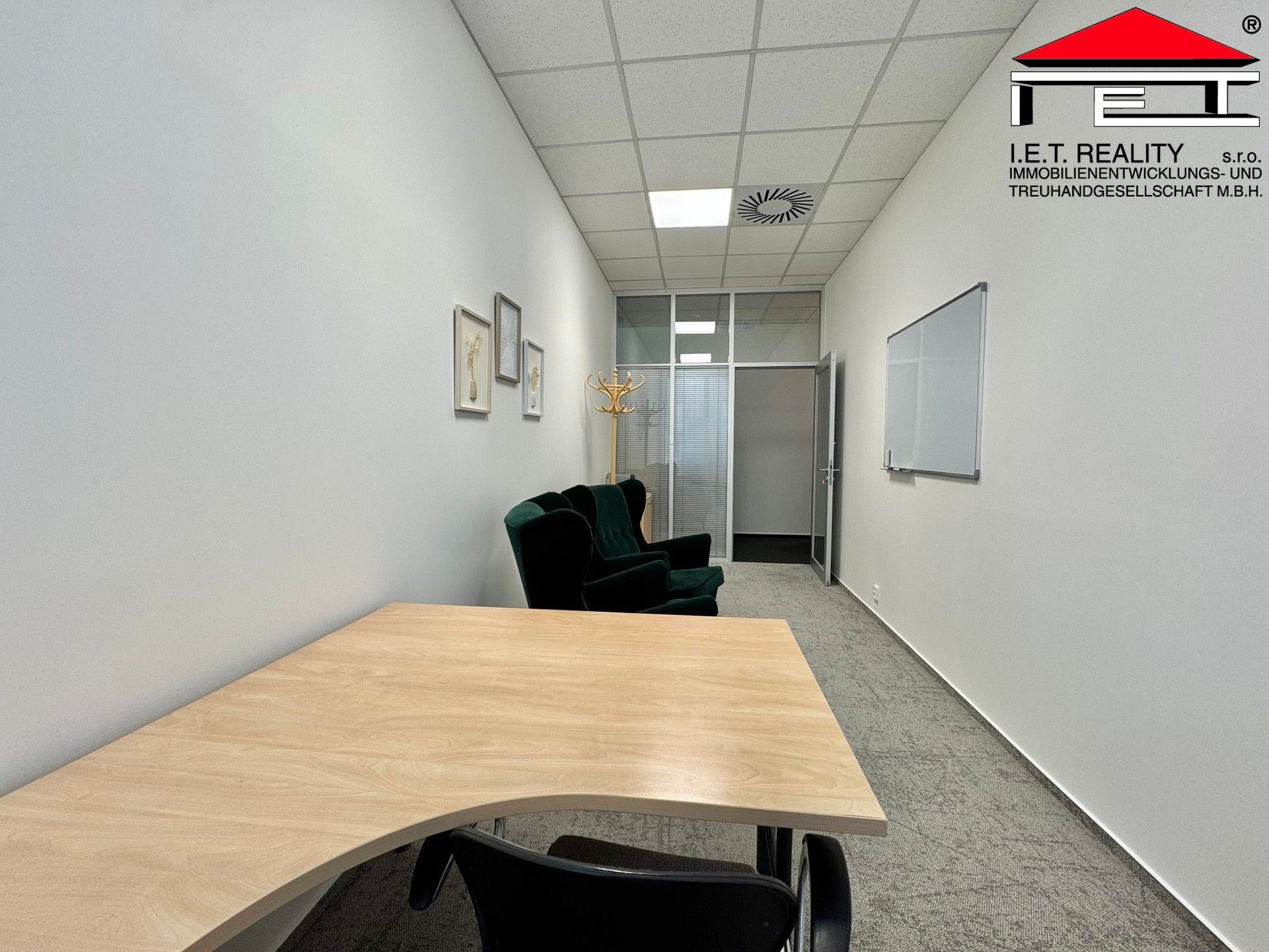 Pronájem komerčního prostoru 15 m² - foto 2