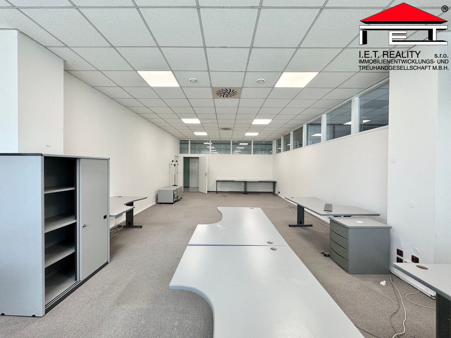 Pronájem komerčního prostoru 62 m² - foto 2