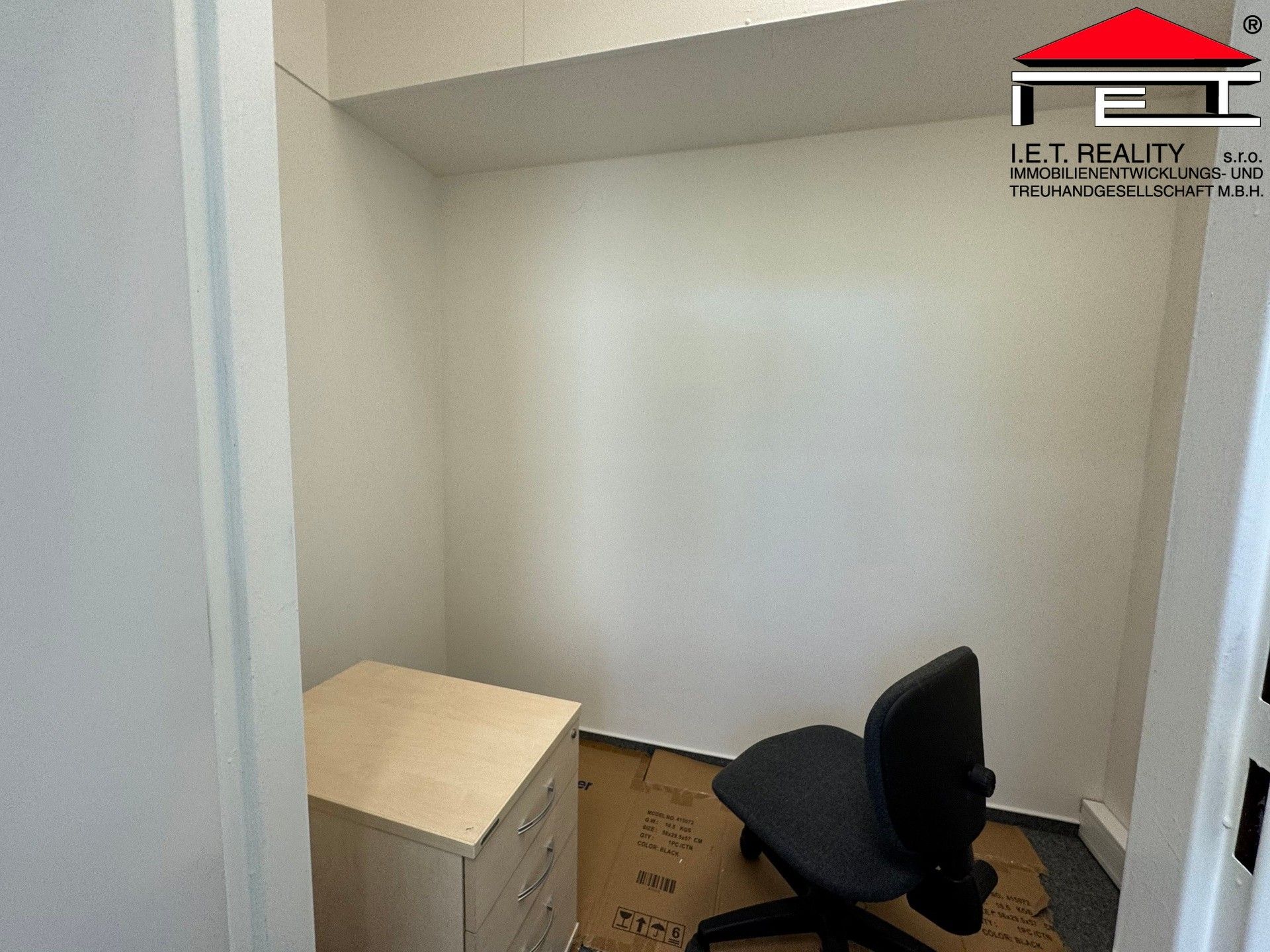 Pronájem komerčního prostoru 38 m² - foto 4