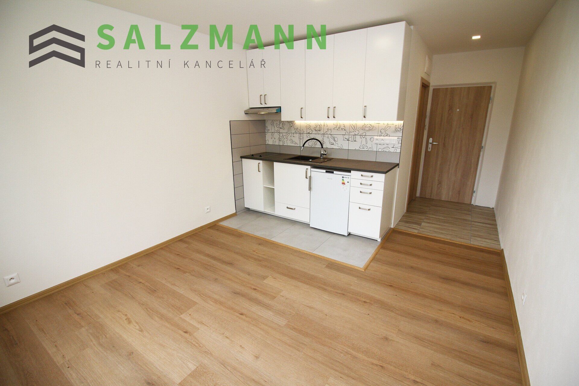 Pronájem bytu 1+kk 20 m² - foto 3