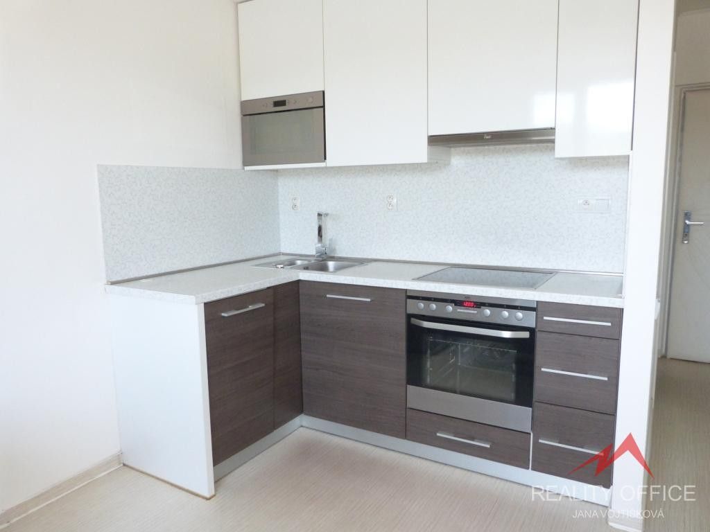 Pronájem bytu 1+1 36 m² - foto 2