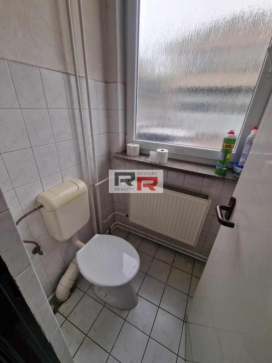 Pronájem komerčního prostoru 483 m² - foto 23