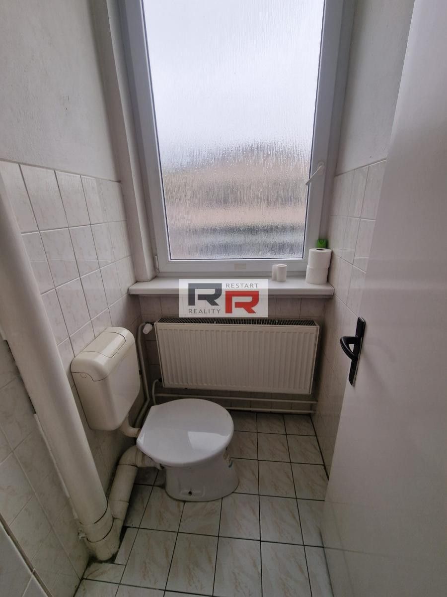 Pronájem komerčního prostoru 483 m² - foto 28