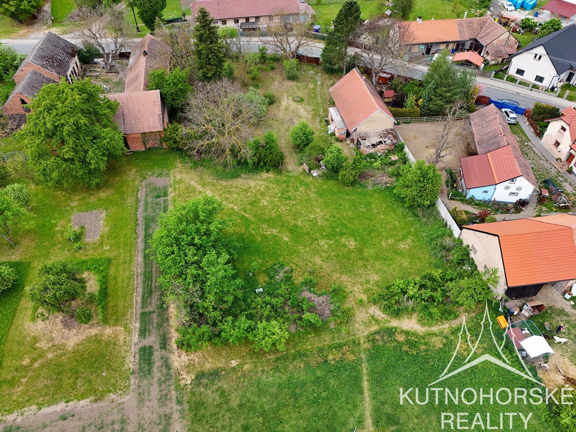 Prodej pozemku 2658 m² - foto 4