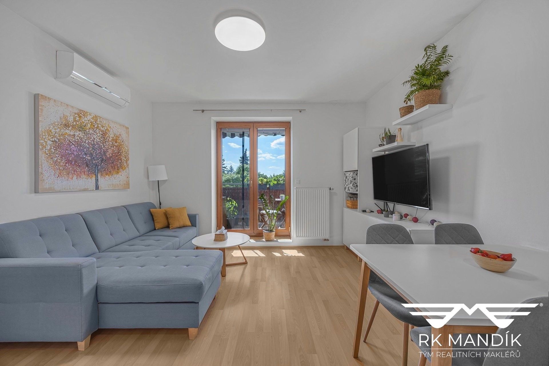 Pronájem bytu 2+kk 43 m² - foto 3