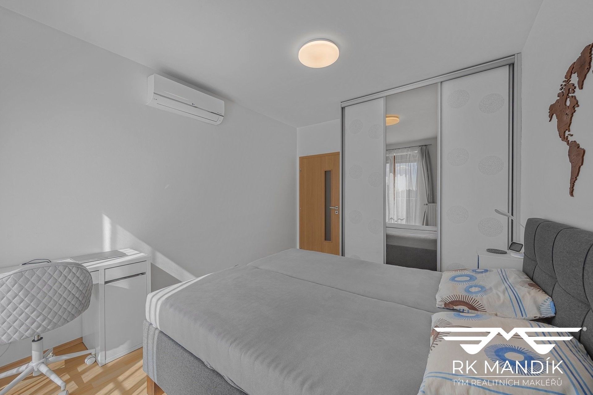 Pronájem bytu 2+kk 43 m² - foto 12