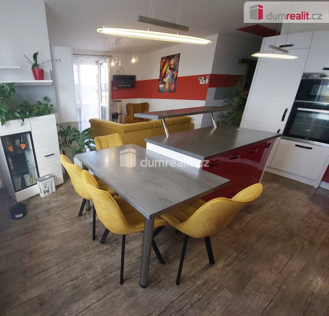 Prodej bytu 4+kk 85 m² - foto 3