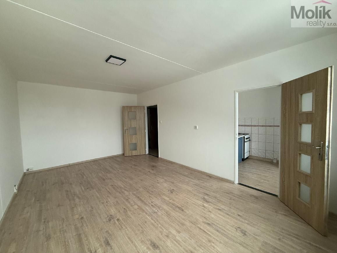 Pronájem bytu 1+1 34 m² - foto 5