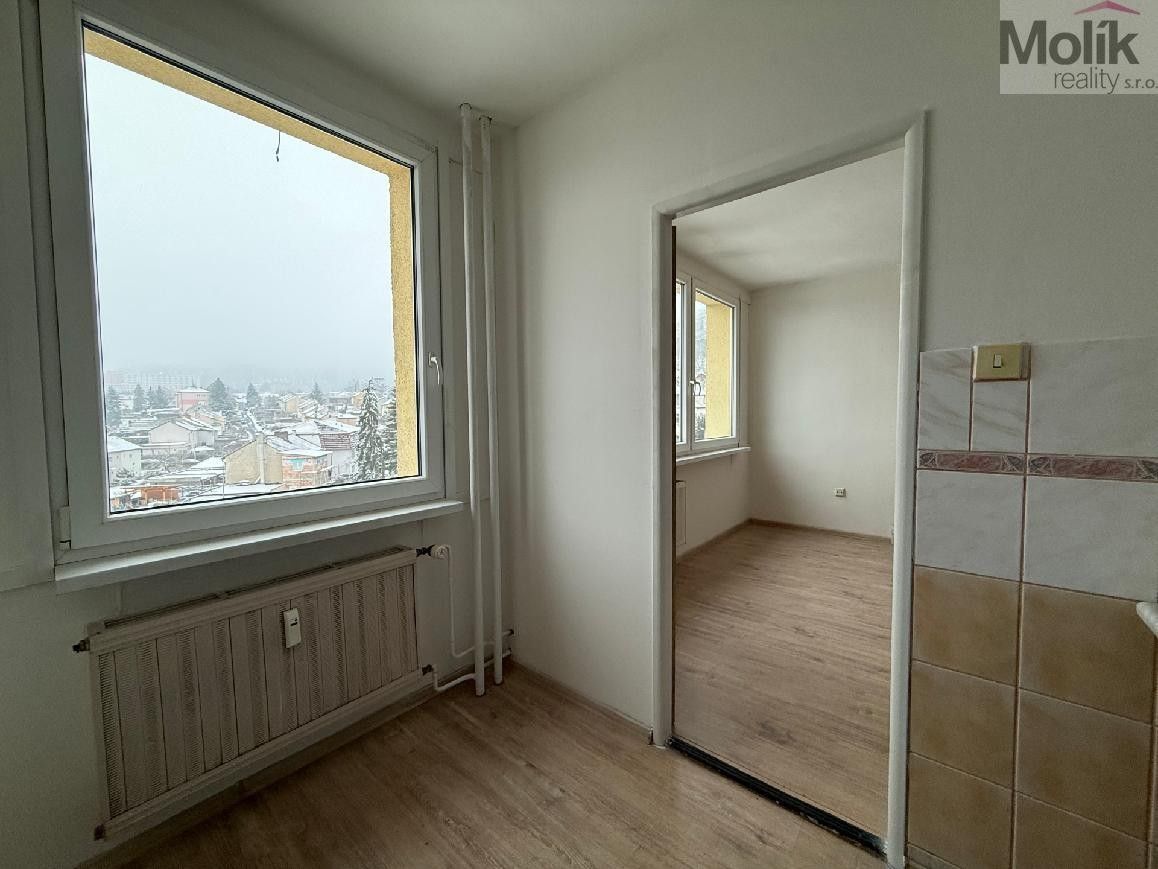 Pronájem bytu 1+1 34 m² - foto 3