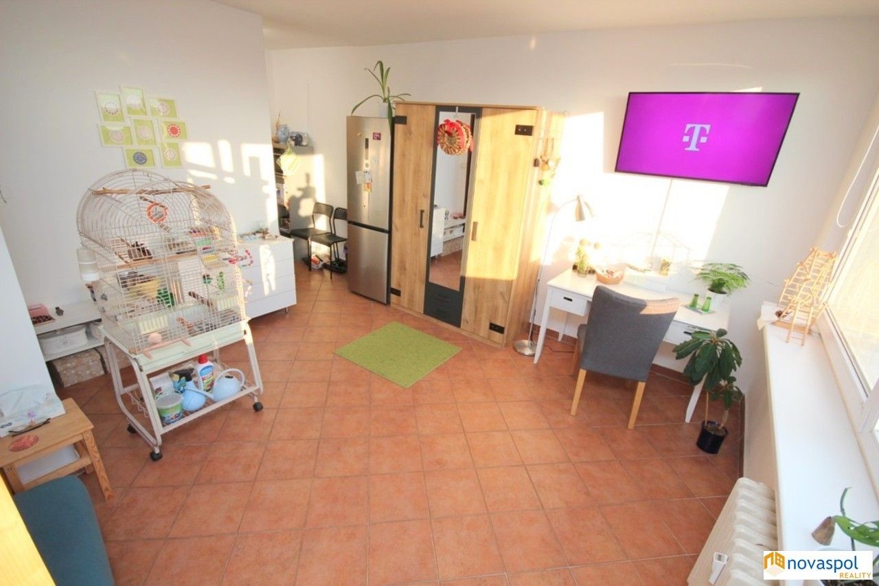 Pronájem bytu 1+kk 37 m² - foto 5
